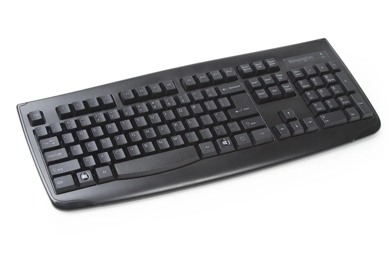 New Kensington Pro Fit® Wireless Keyboard